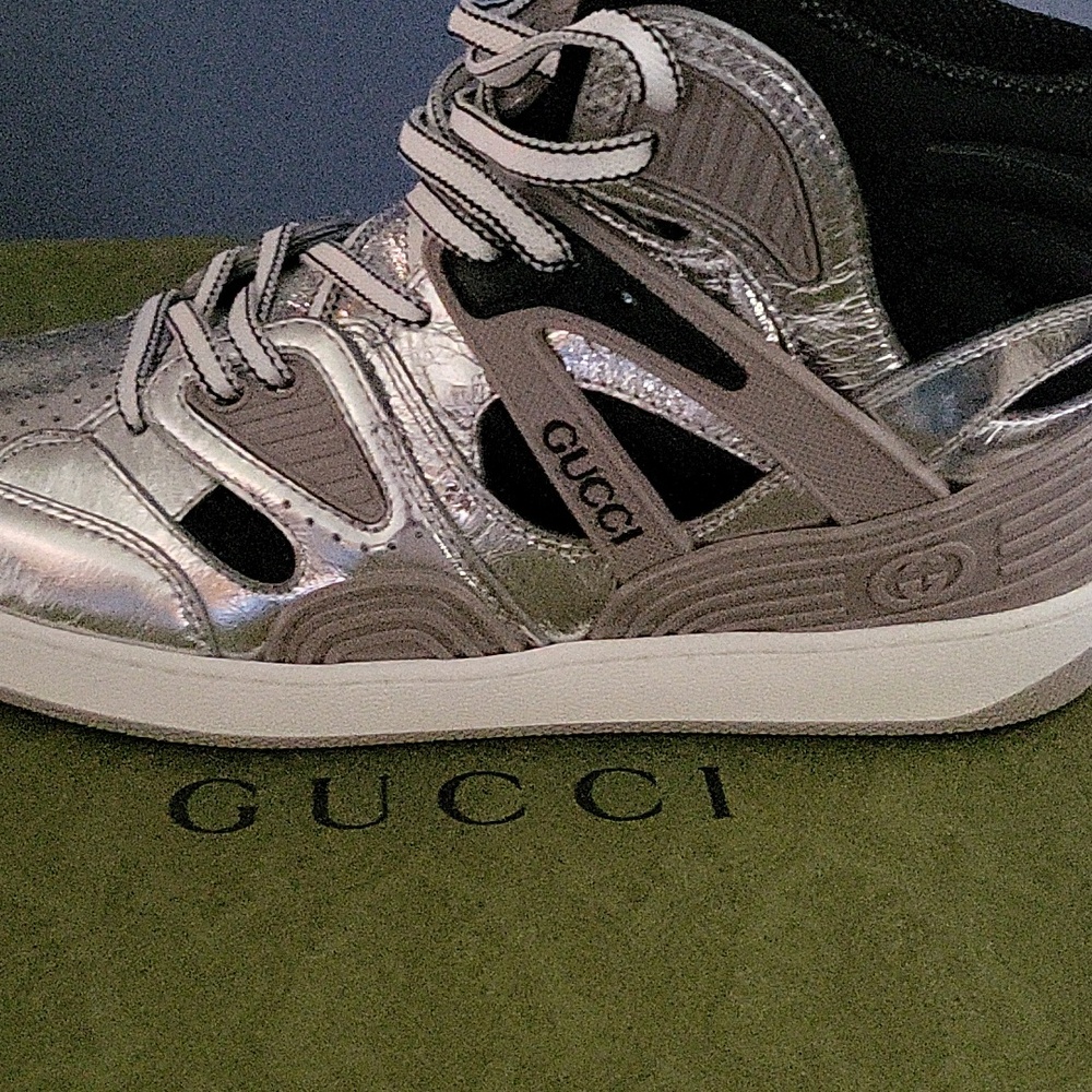 Gucci fashion tennis shoes